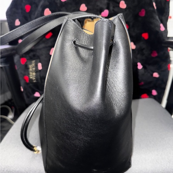 LAUREN RALPH LAUREN BLACK LEATHER ANDIE LARGE DRAWSTRING TOTE - Picture 5 of 9